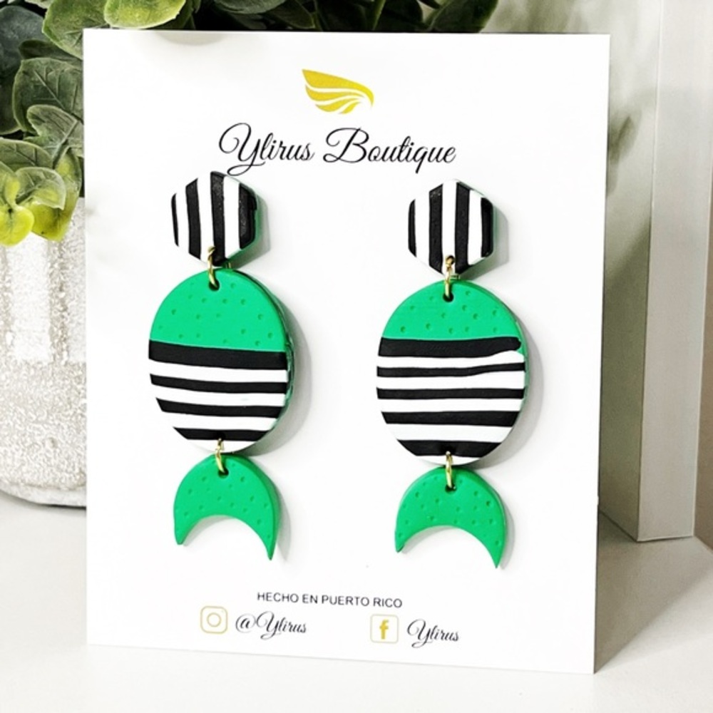 💚🖤🤍New collection 🌿Modern artisan earrings ✨